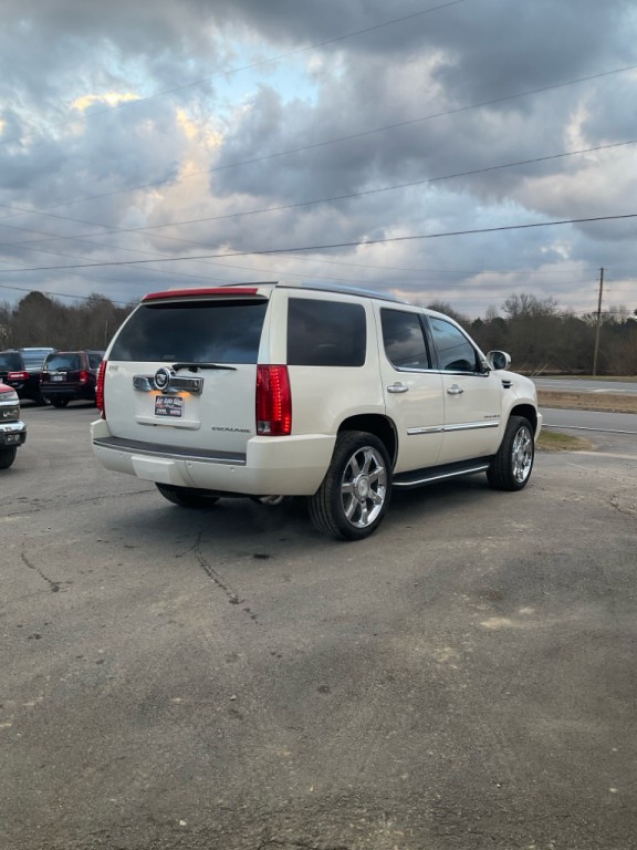 2008 Cadillac Escalade Image 3