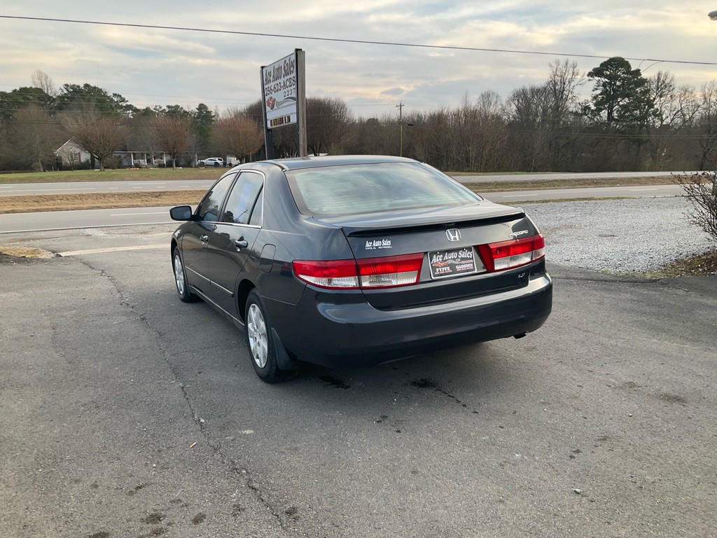 2004 Honda Accord Image 3