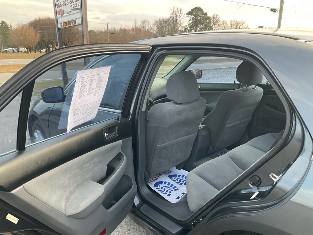 2004 Honda Accord Image 6
