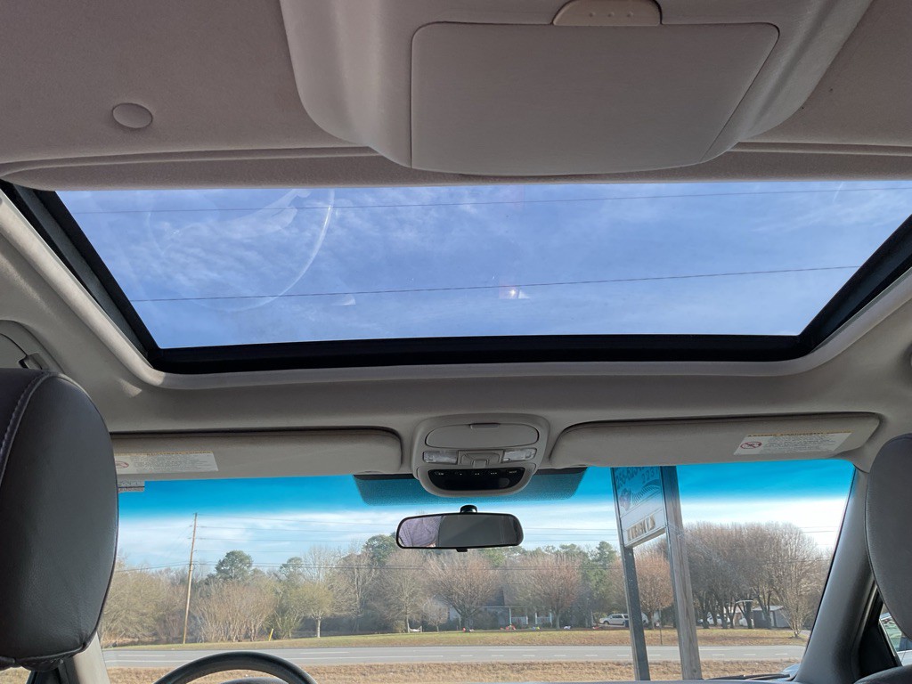 2004 Toyota Sienna Image 8