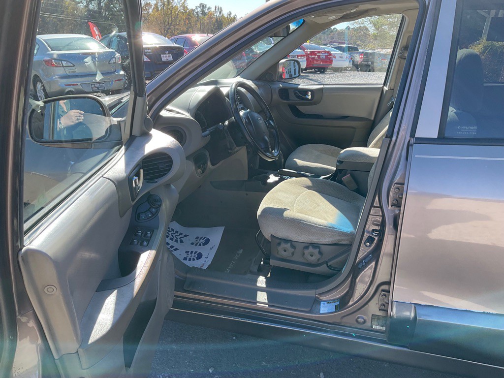2005 Hyundai Santa Fe Image 6