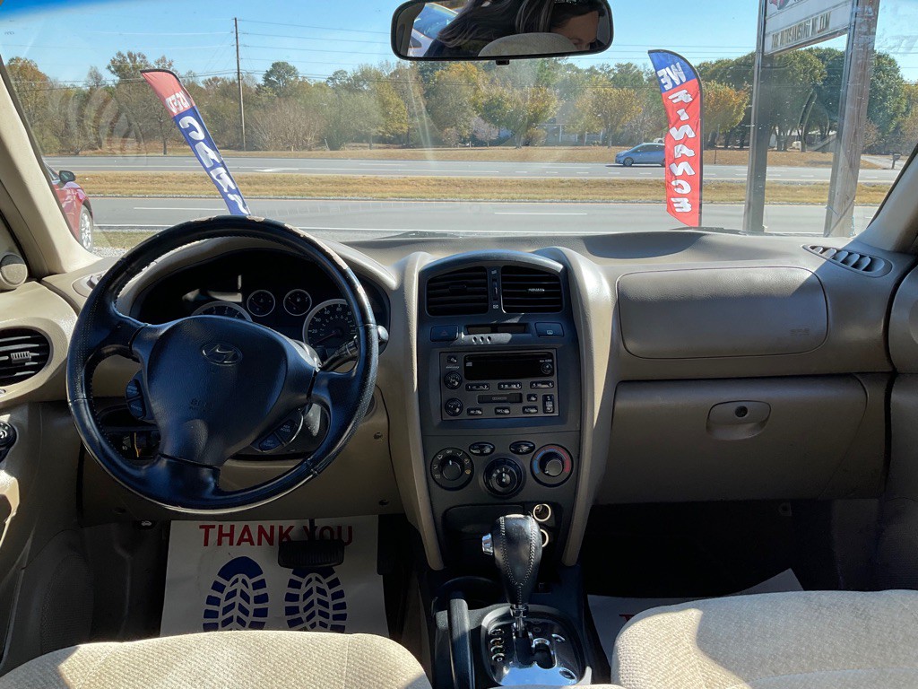 2005 Hyundai Santa Fe Image 7