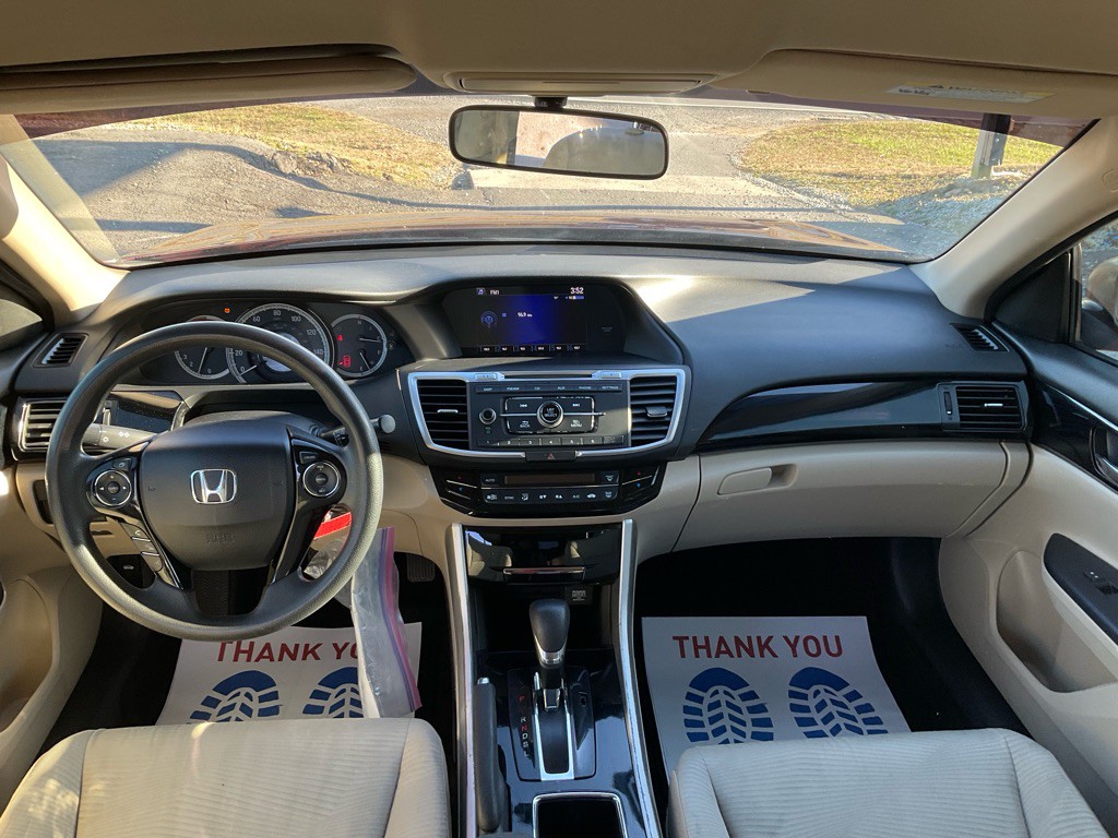 2017 Honda Accord Image 13