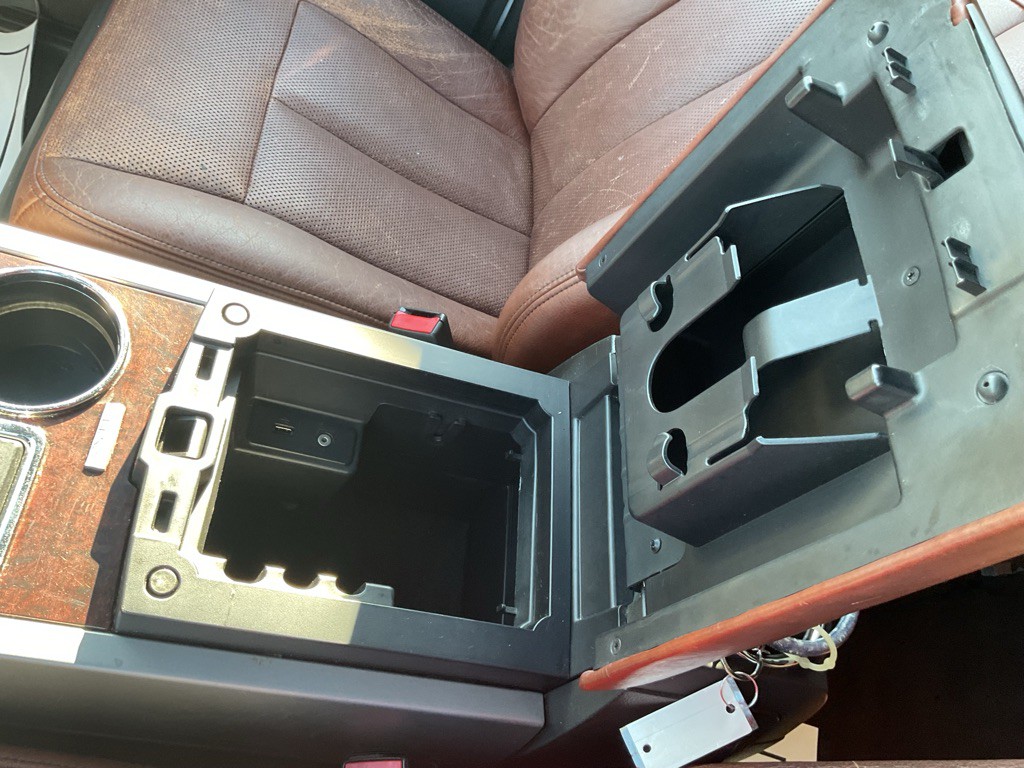 2010 Ford Expedition Image 12