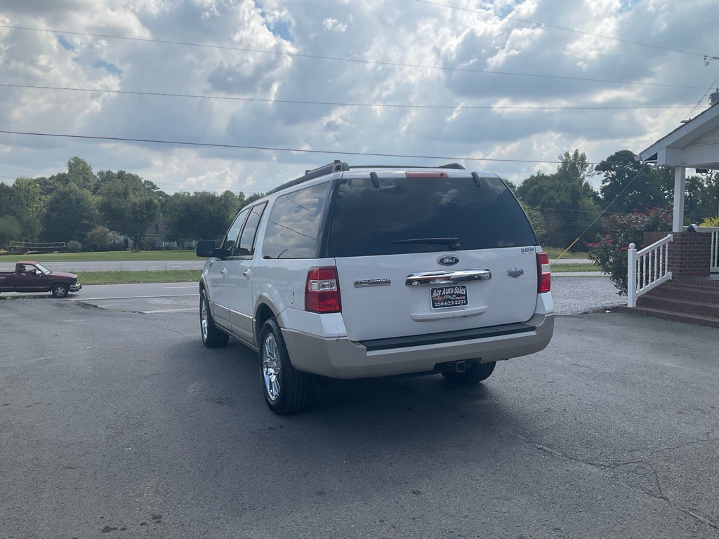 2010 Ford Expedition Image 17