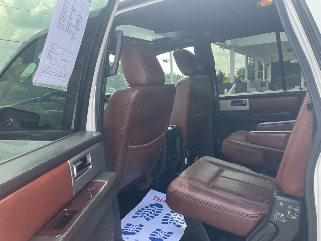 2010 Ford Expedition Image 21