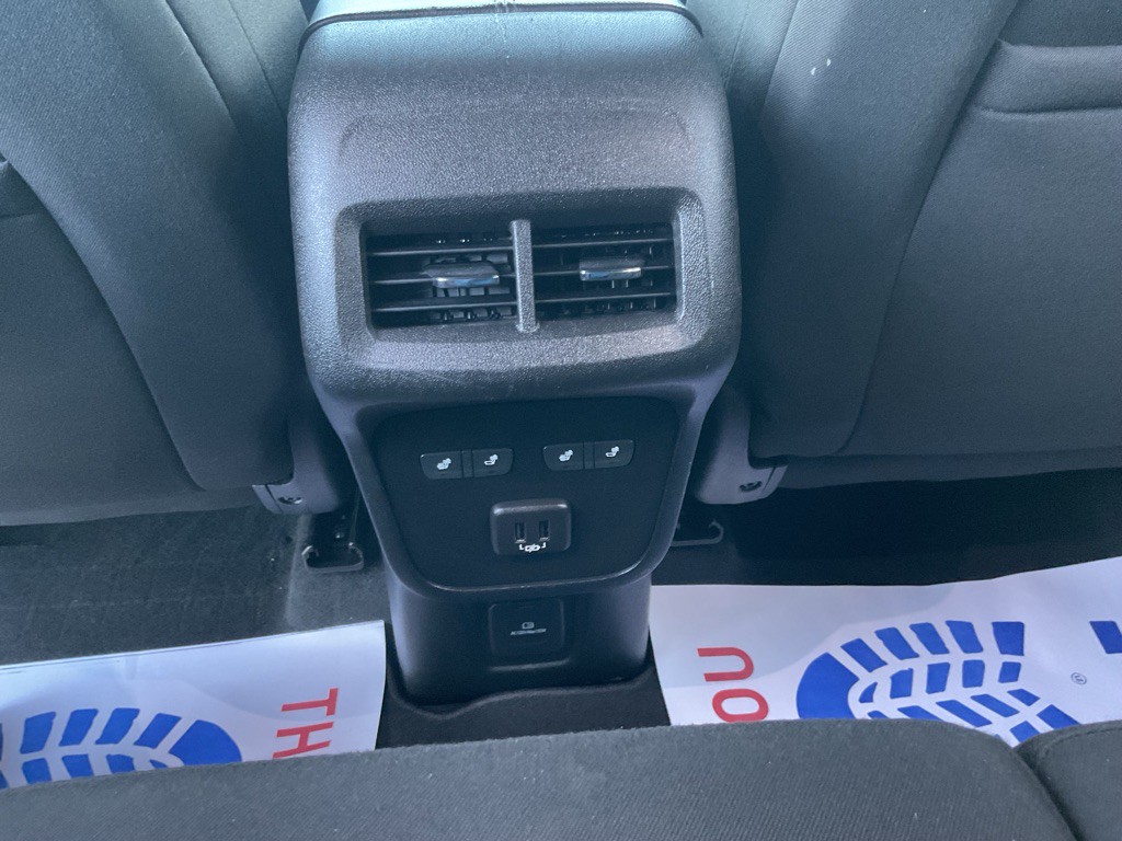 2021 Chevrolet Equinox Image 10