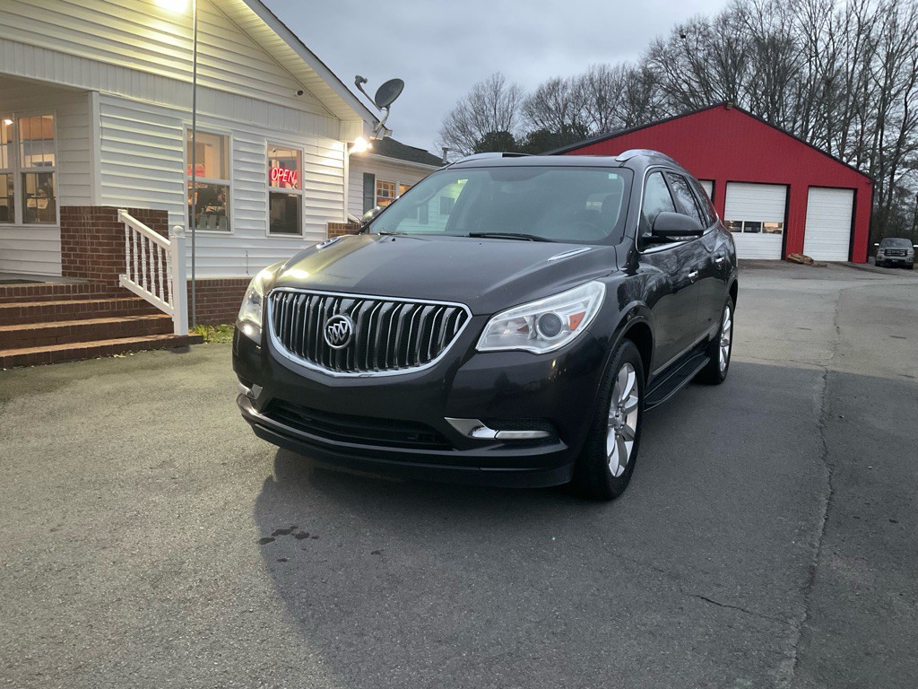 2013 Buick Enclave Image 1