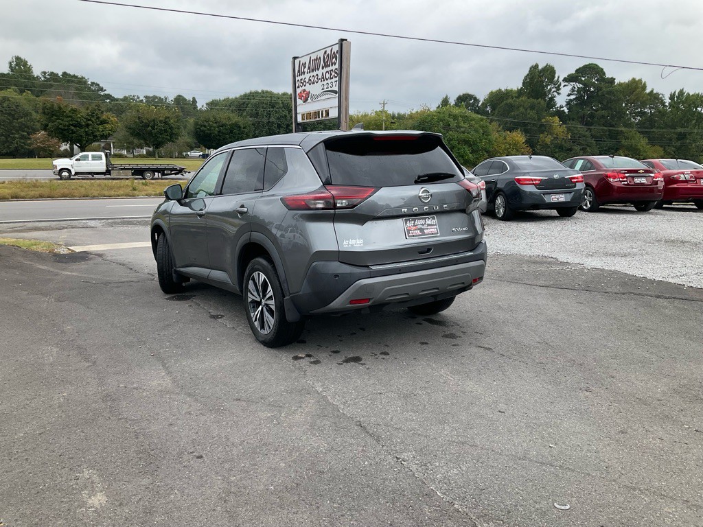 2021 Nissan Rogue Image 4