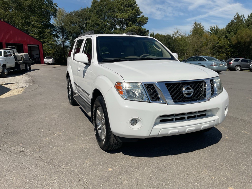 2012 Nissan Pathfinder Image 12