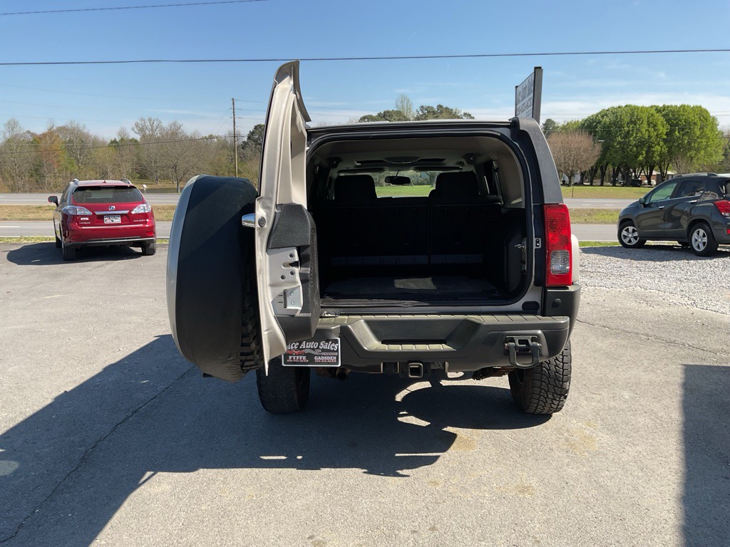 2007 HUMMER H3 Image 10