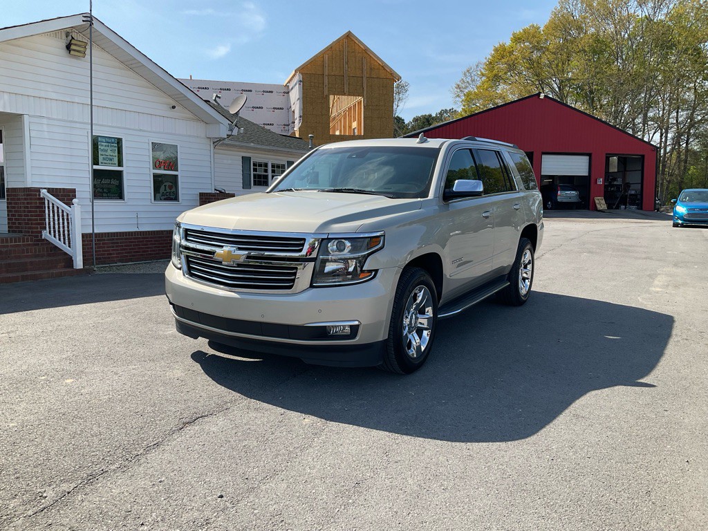 2015 Chevrolet Tahoe Image 1