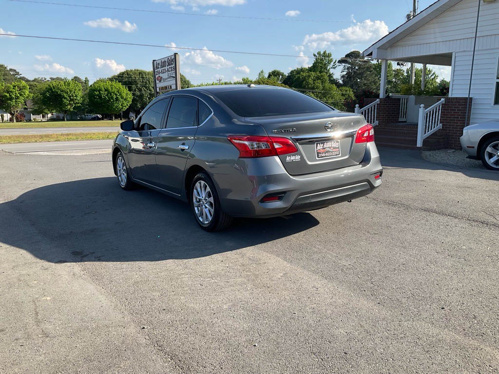 2019 Nissan Sentra Image 4