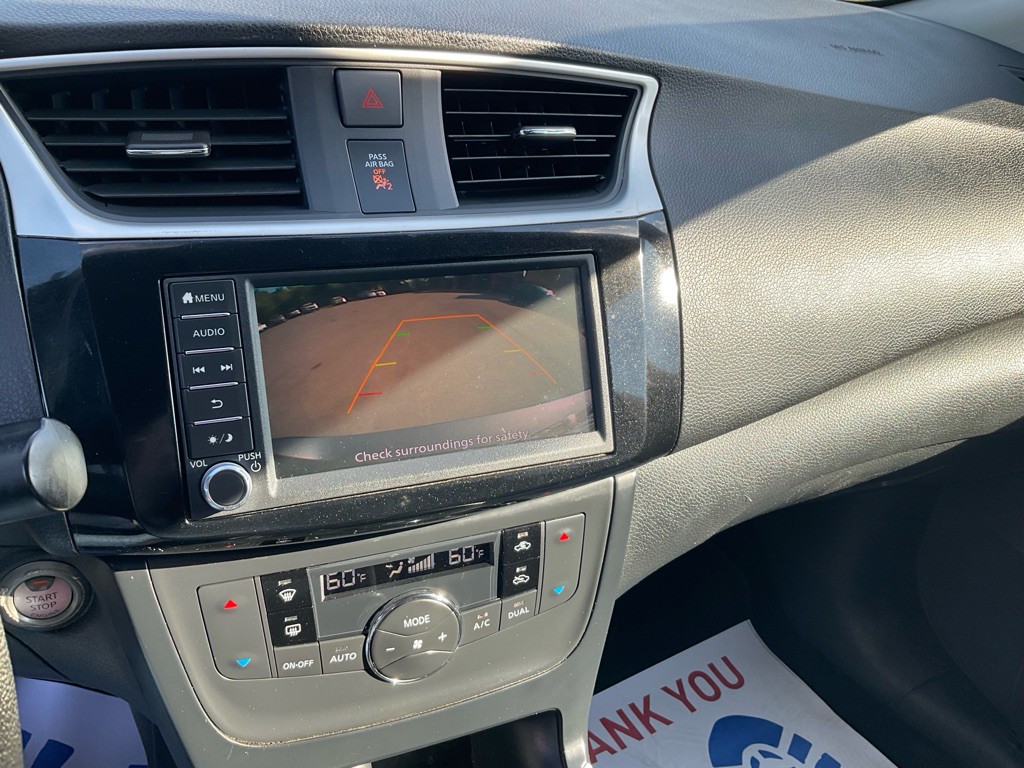 2019 Nissan Sentra Image 7