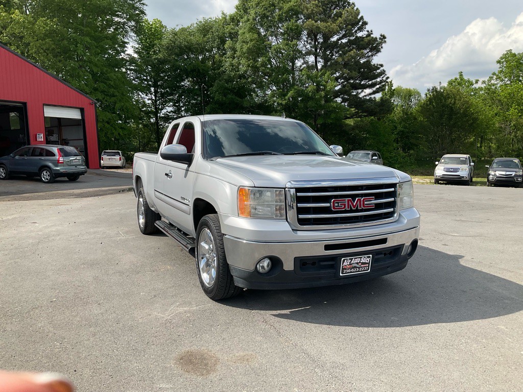 2013 GMC Sierra 1500 Image 2
