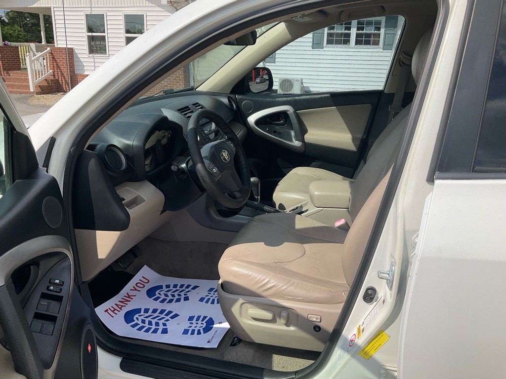 2008 Toyota Rav4 Image 6