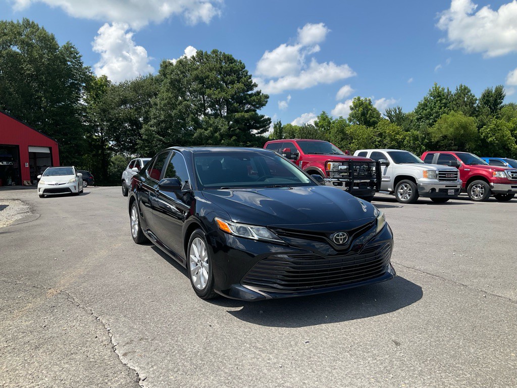 2018 Toyota Camry Image 9