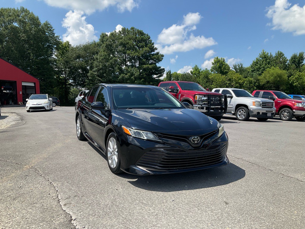 2018 Toyota Camry Image 10