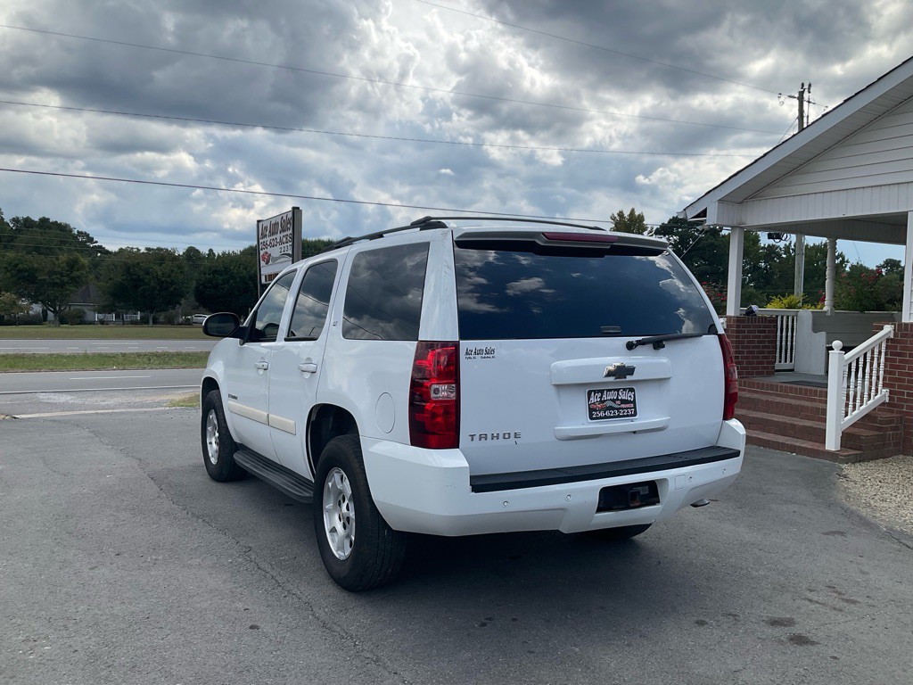 2007 Chevrolet Tahoe Image 16