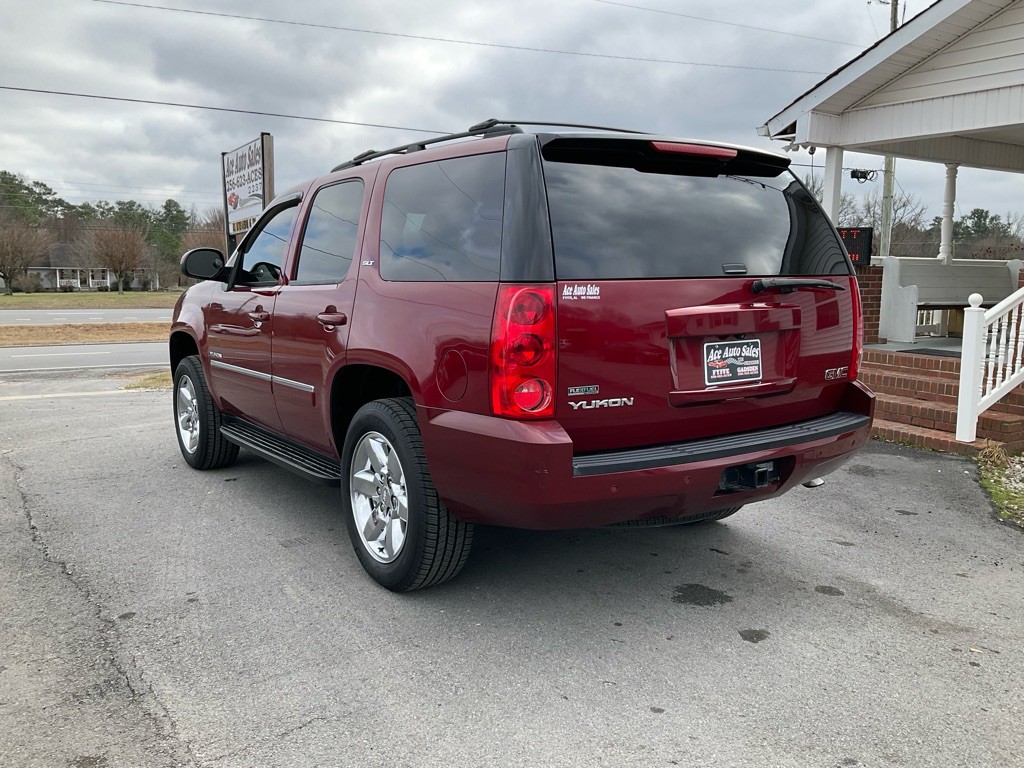 2010 GMC Yukon Image 4