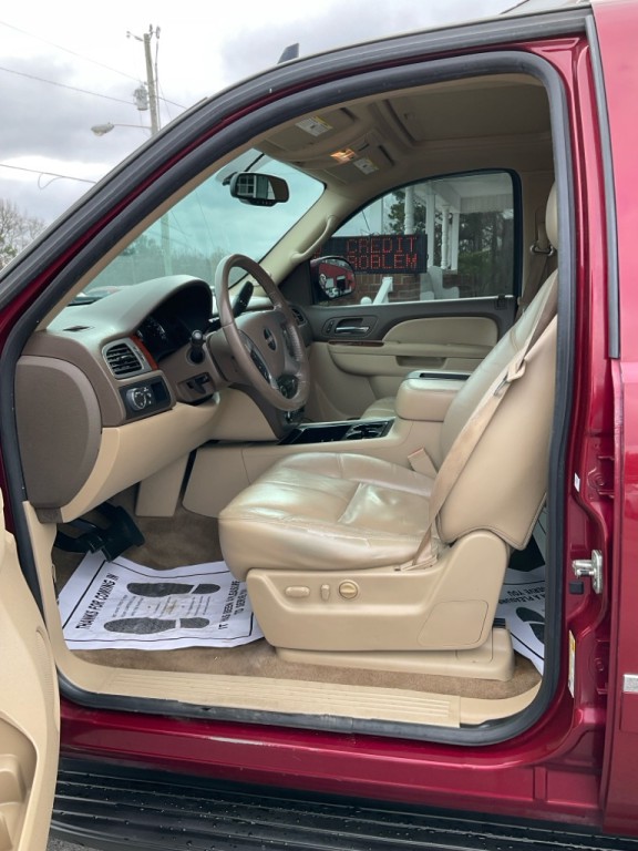 2010 GMC Yukon Image 5
