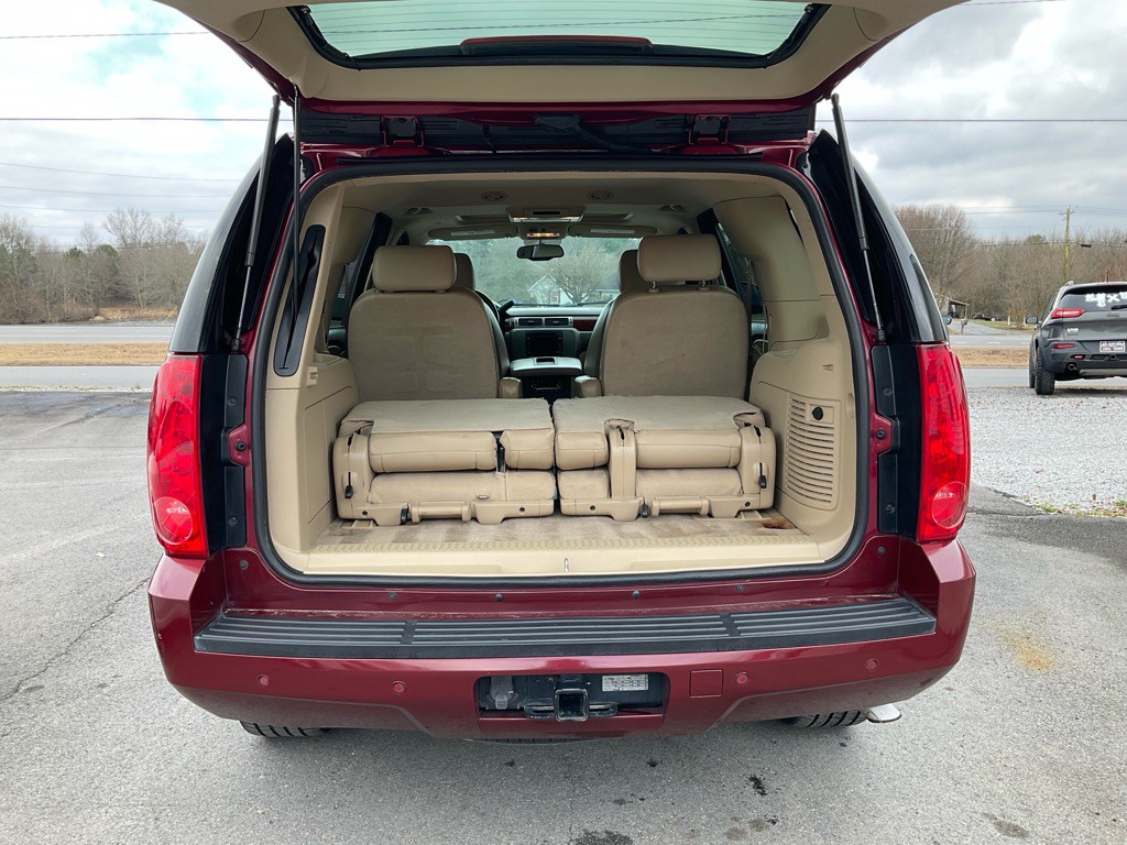 2010 GMC Yukon Image 8