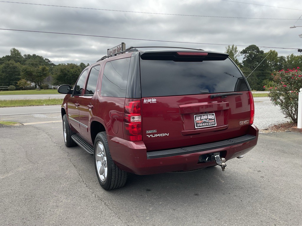 2010 GMC Yukon Image 12