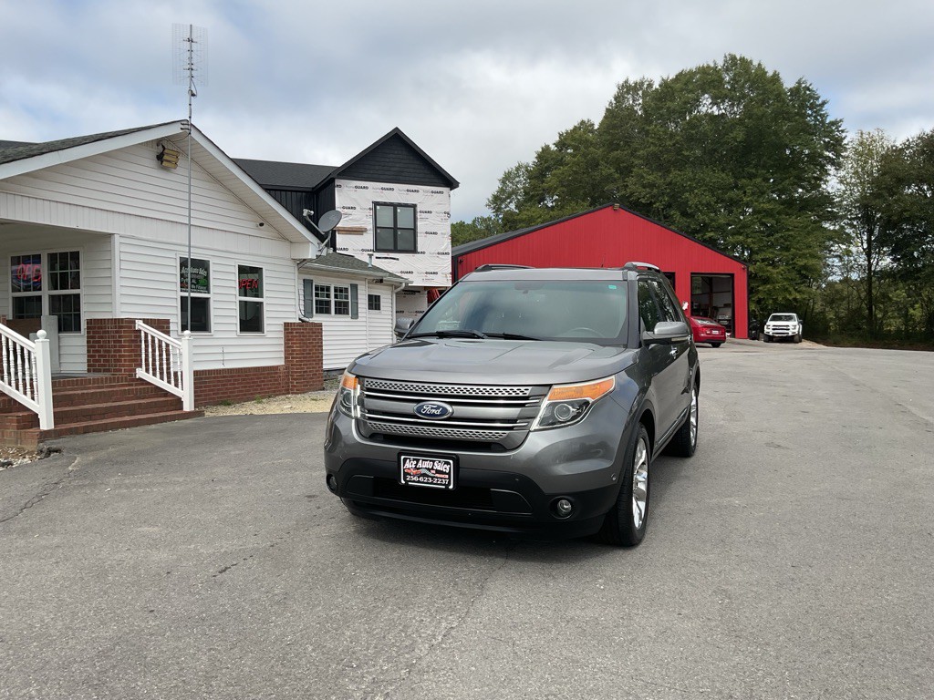 2011 Ford Explorer Image 1