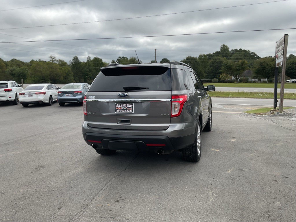 2011 Ford Explorer Image 3