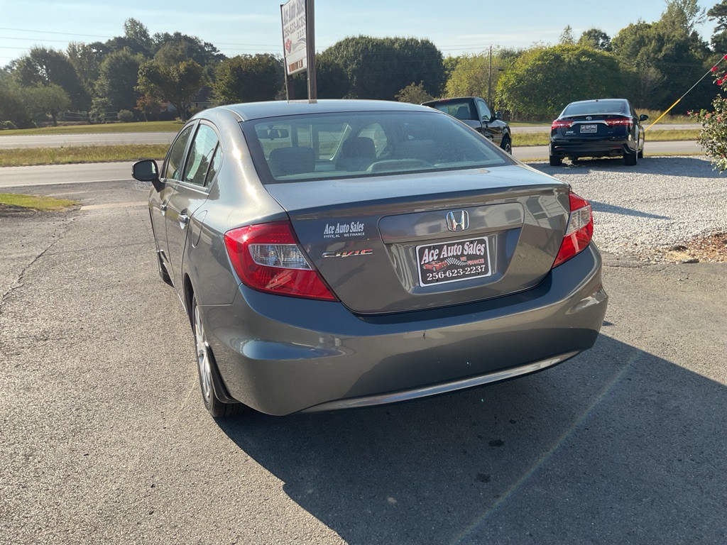 2012 Honda Civic Image 4