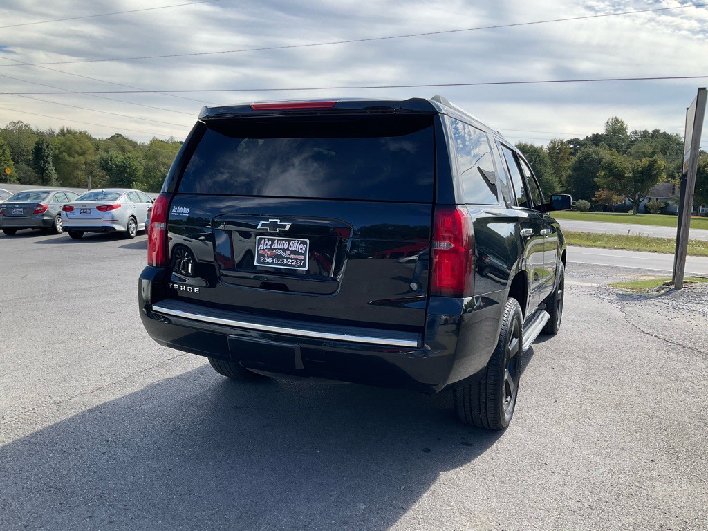 2015 Chevrolet Tahoe Image 3