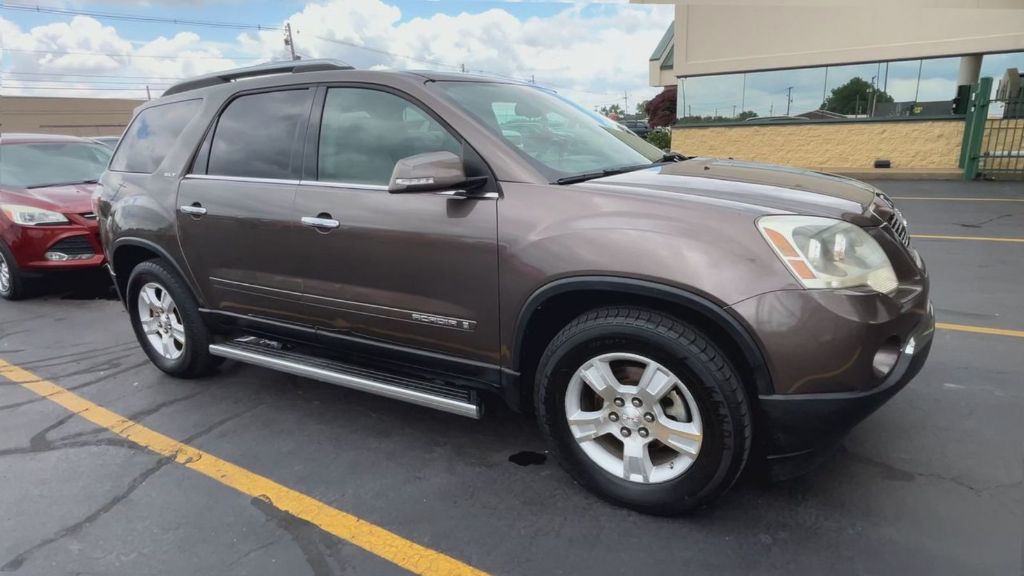 2008 GMC Acadia Image 3