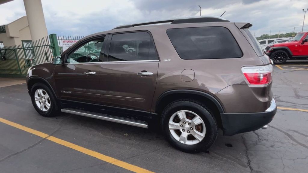 2008 GMC Acadia Image 4