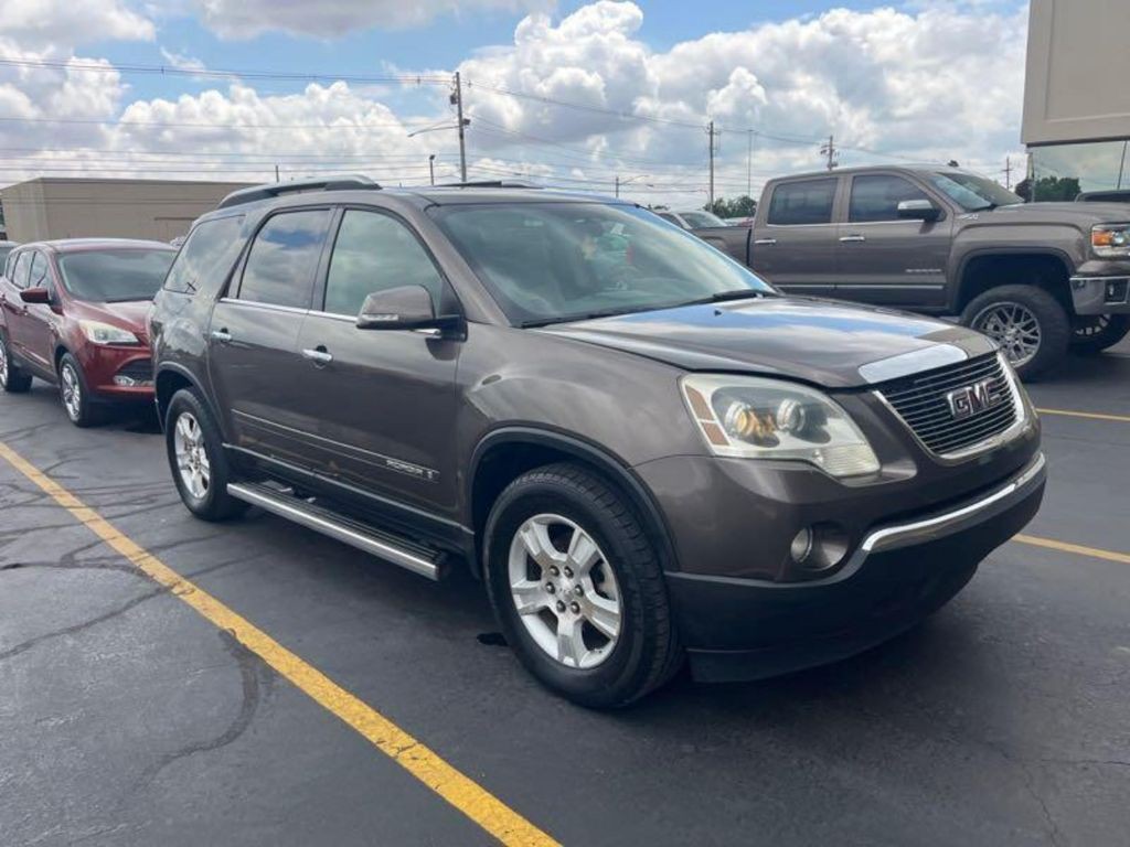 2008 GMC Acadia Image 8