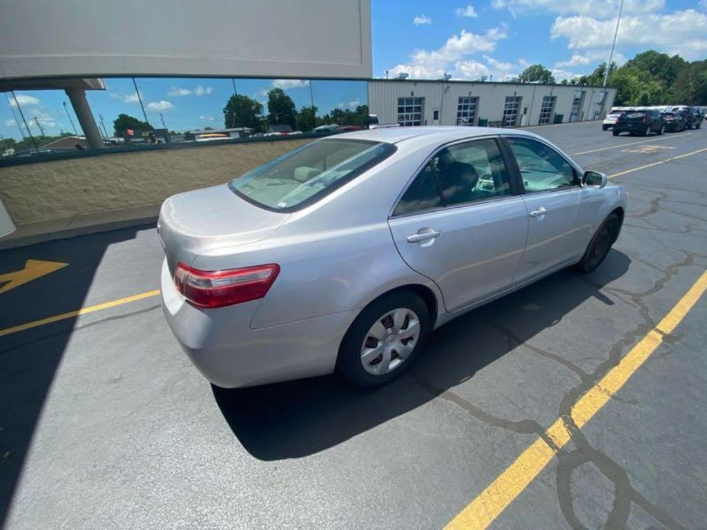 2009 Toyota Camry Image 3