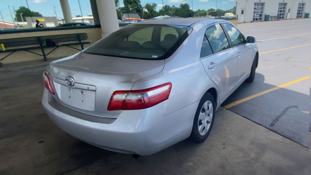 2009 Toyota Camry Image 8