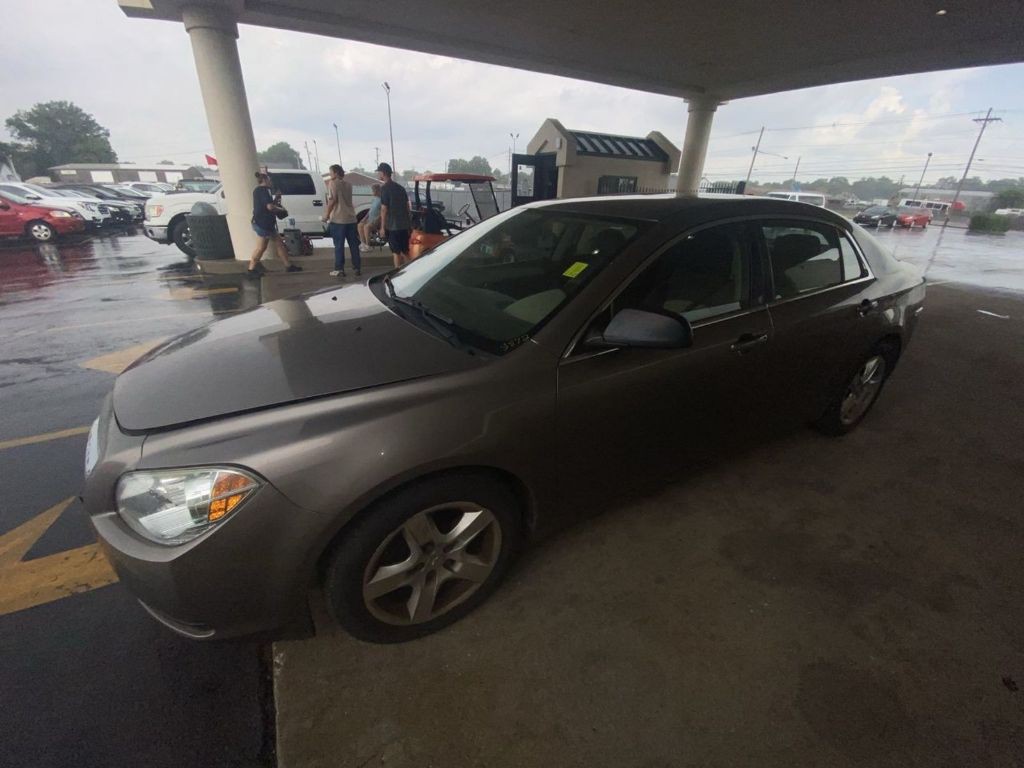 2012 Chevrolet Malibu Image 5