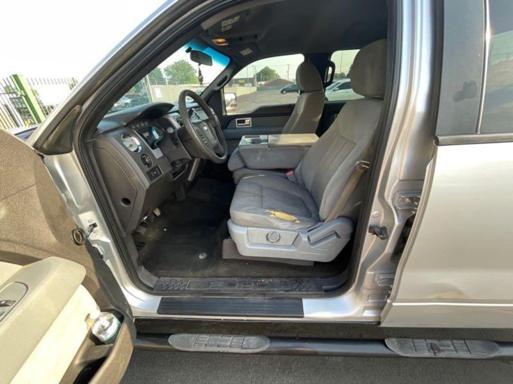 2011 Ford F-150 Image 5