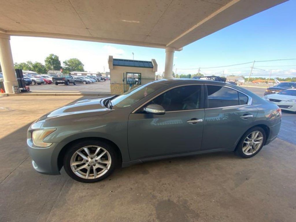 2009 Nissan Maxima Image 8