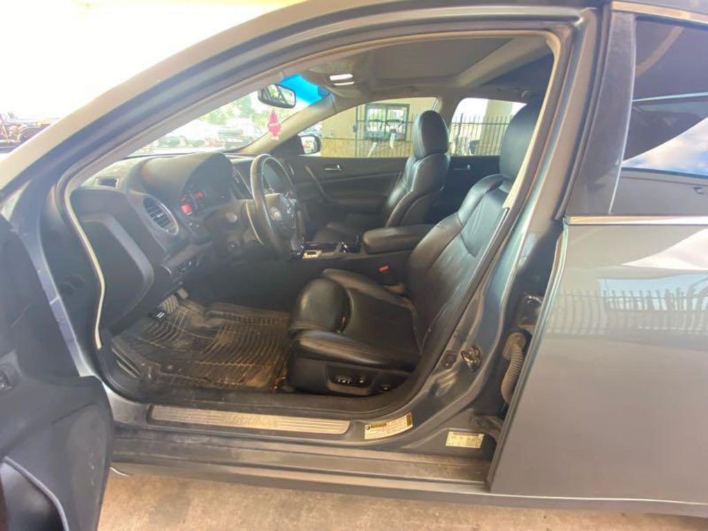 2009 Nissan Maxima Image 18