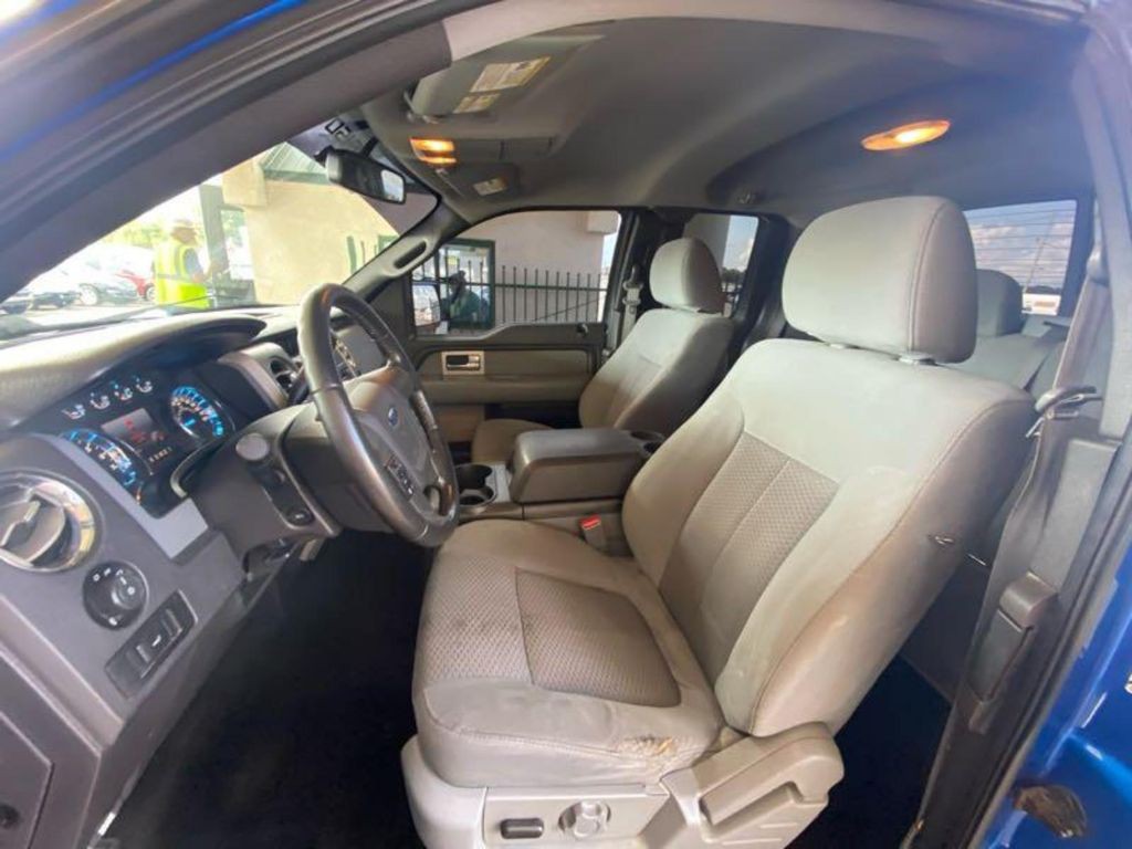 2011 Ford F-150 Image 11