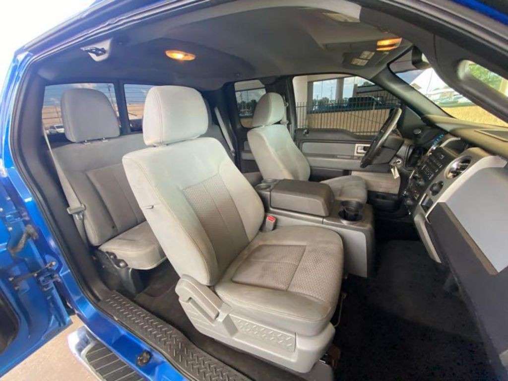 2011 Ford F-150 Image 12