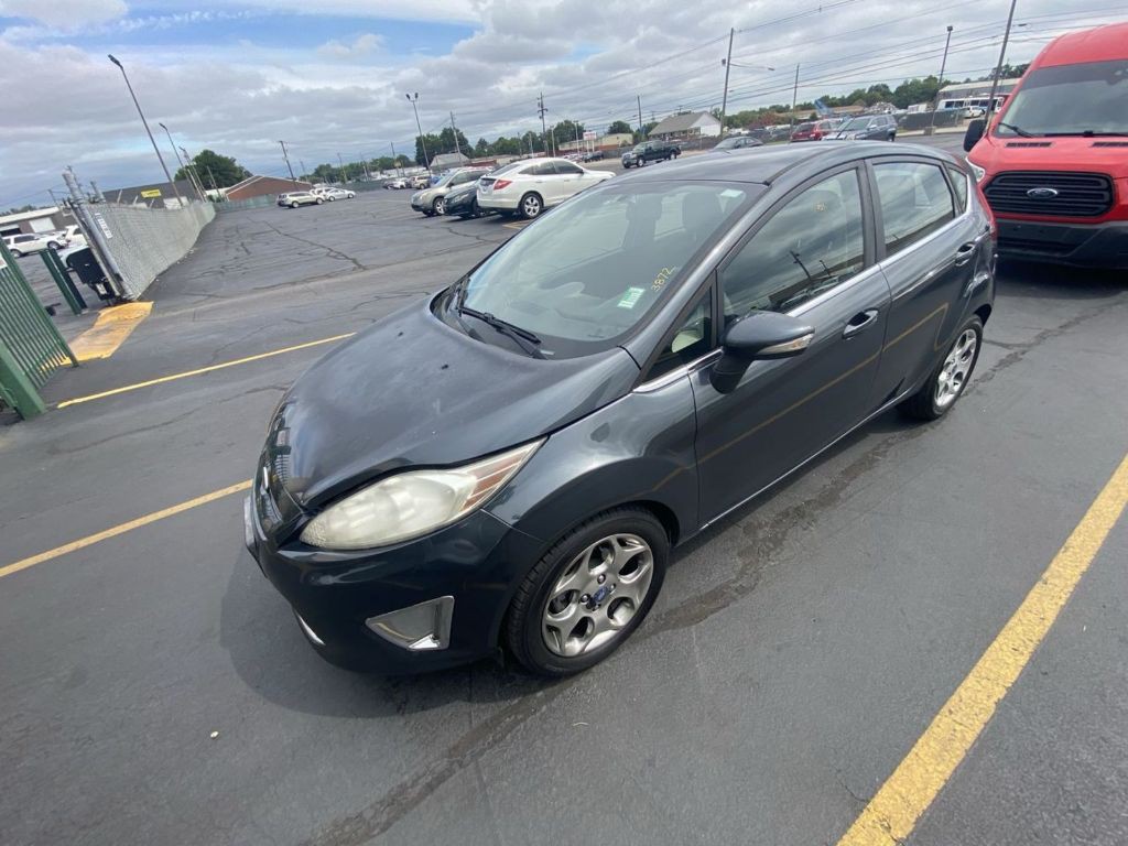 2011 Ford Fiesta Image 7