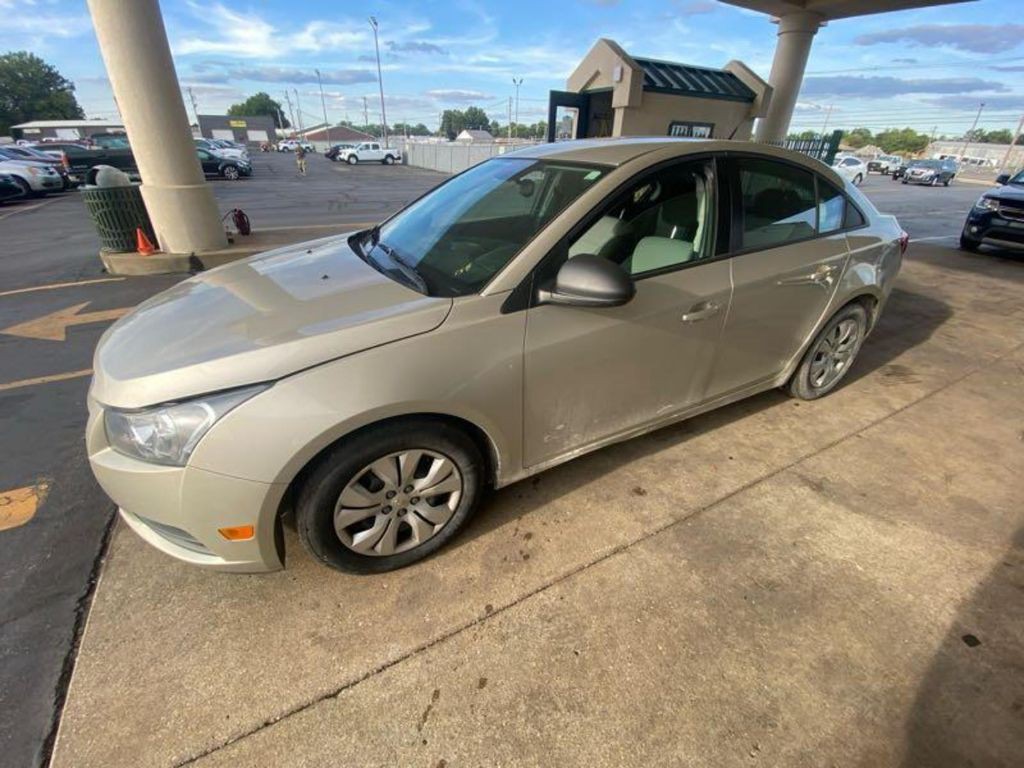 2014 Chevrolet Cruze Image 8