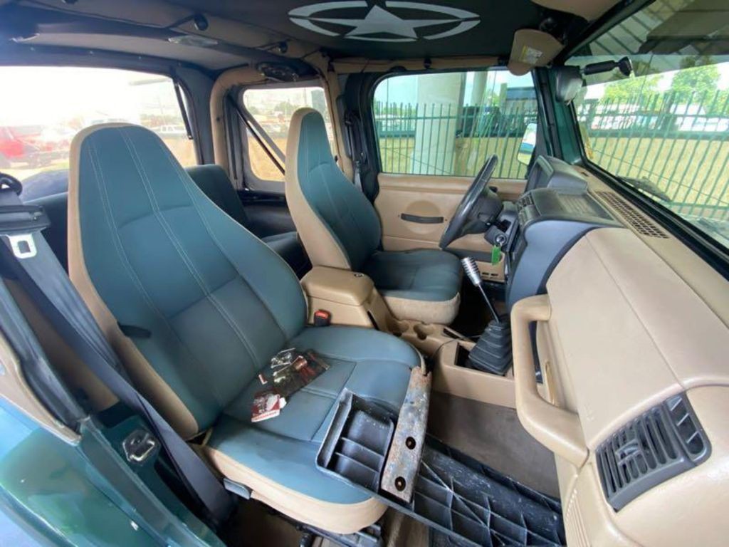 2000 Jeep Wrangler Image 6