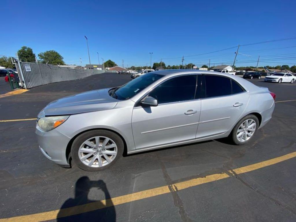 2014 Chevrolet Malibu Image 3