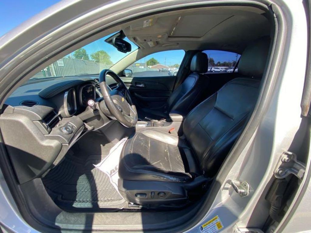 2014 Chevrolet Malibu Image 9