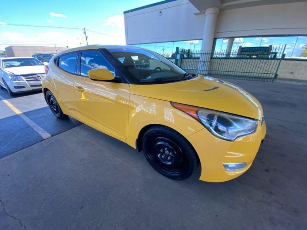 2012 Hyundai Veloster Image 7