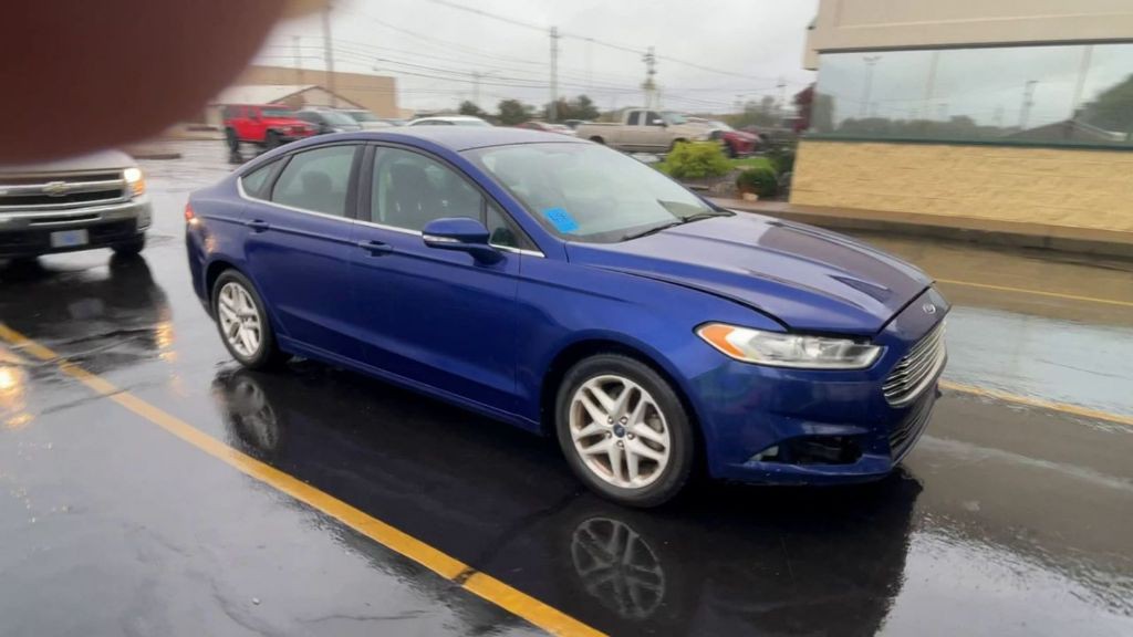 2014 Ford Fusion Image 2