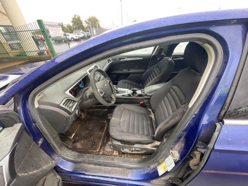 2014 Ford Fusion Image 9